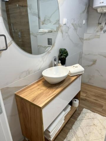 Centar Ns 5 Apartman Újvidék Kültér fotó